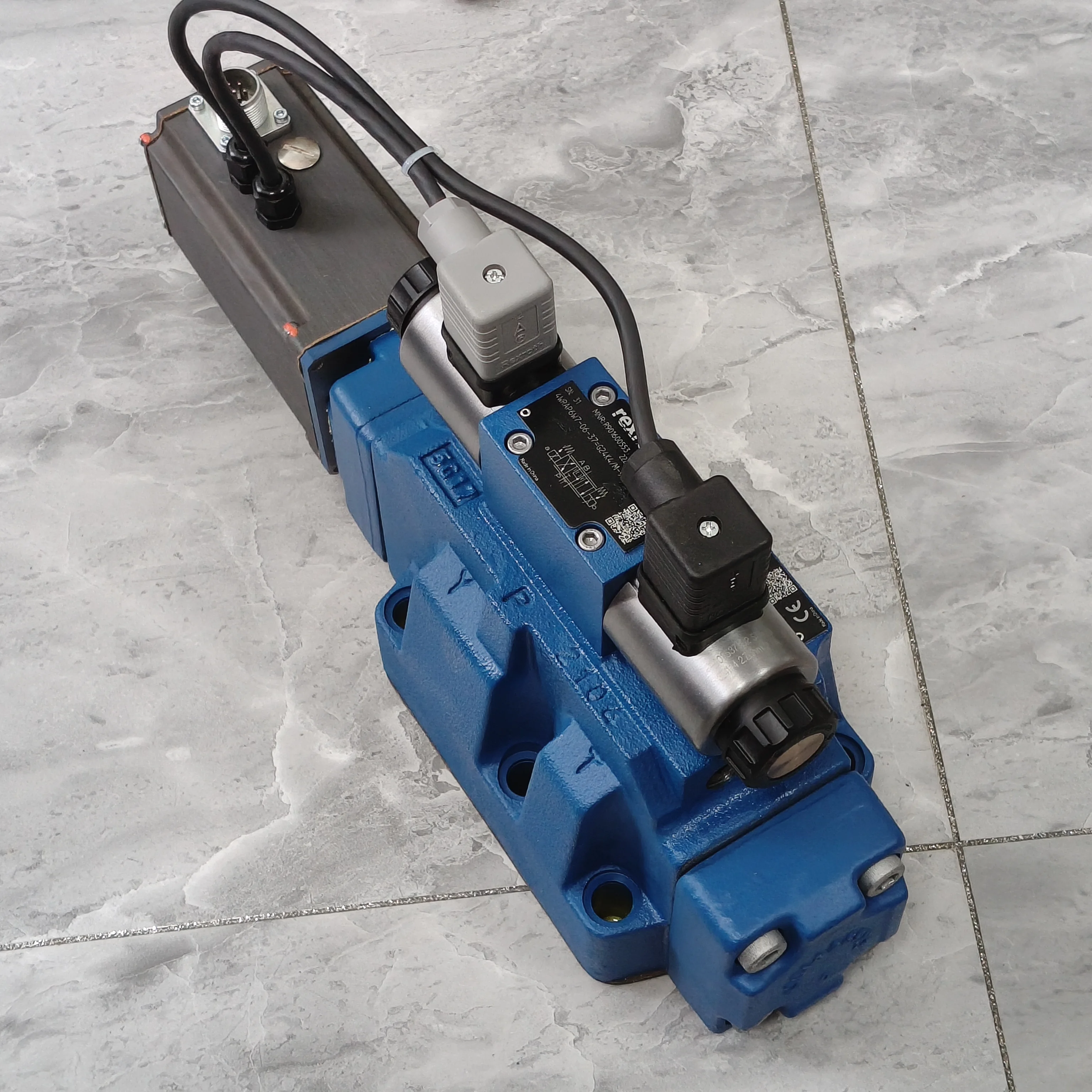 Rexroth 4WRAP6W7-06-37=G24K4/M-900=00 产品照片 1