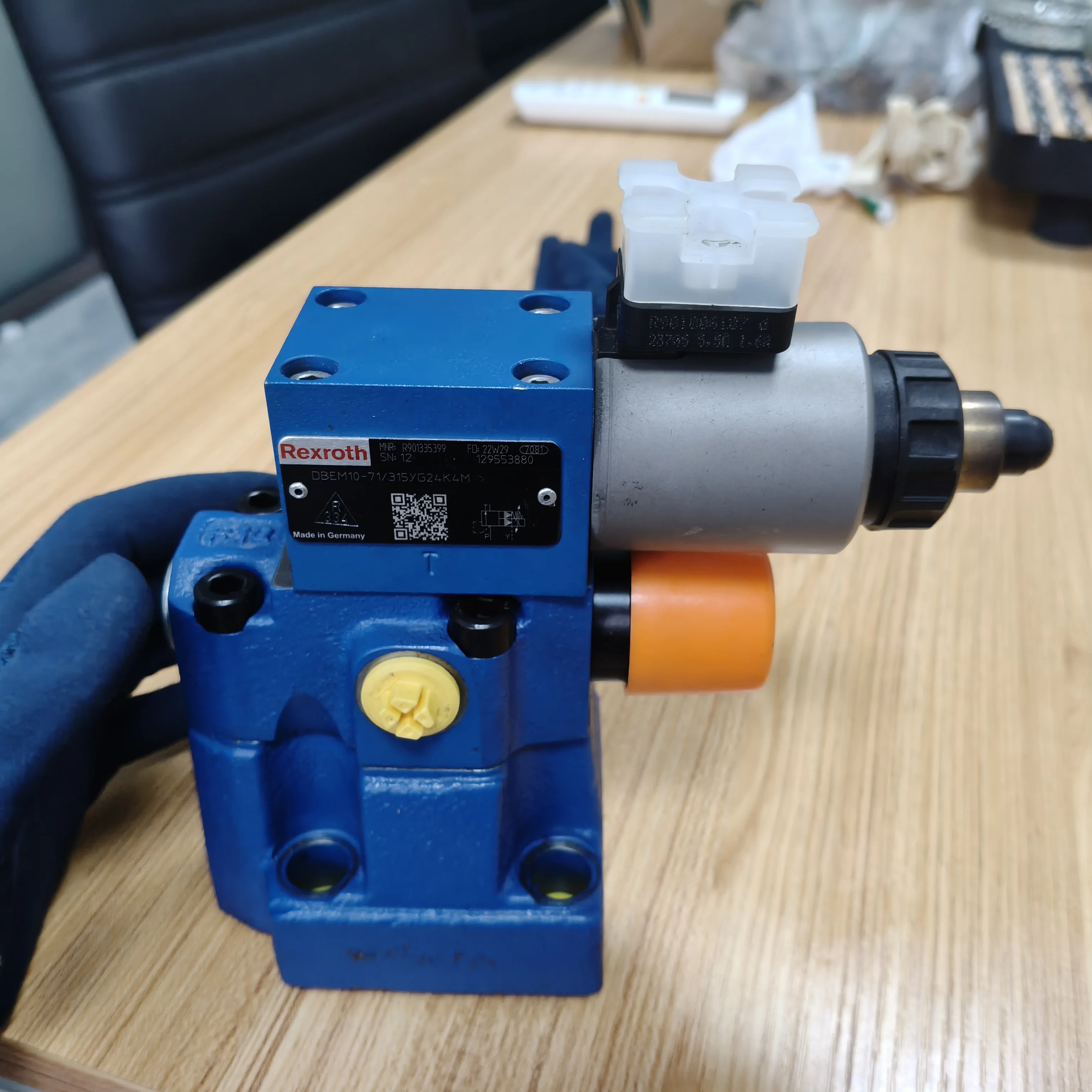 Rexroth DBEM10-71/315YG24K4M 产品照片 1
